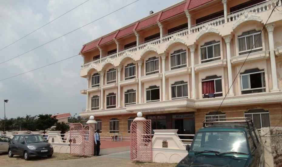 Hotel Dreamland ปูรี ภายนอก รูปภาพ