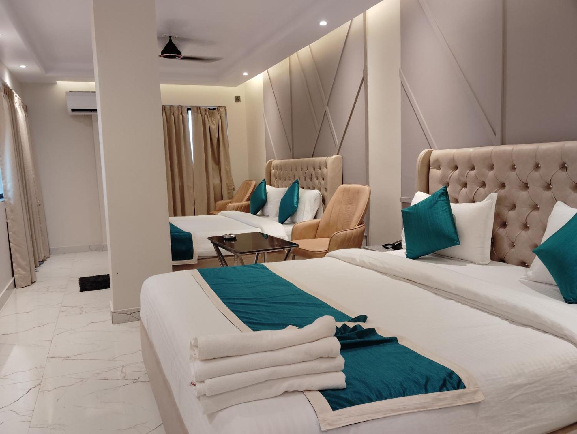 Hotel Dreamland ปูรี ภายนอก รูปภาพ