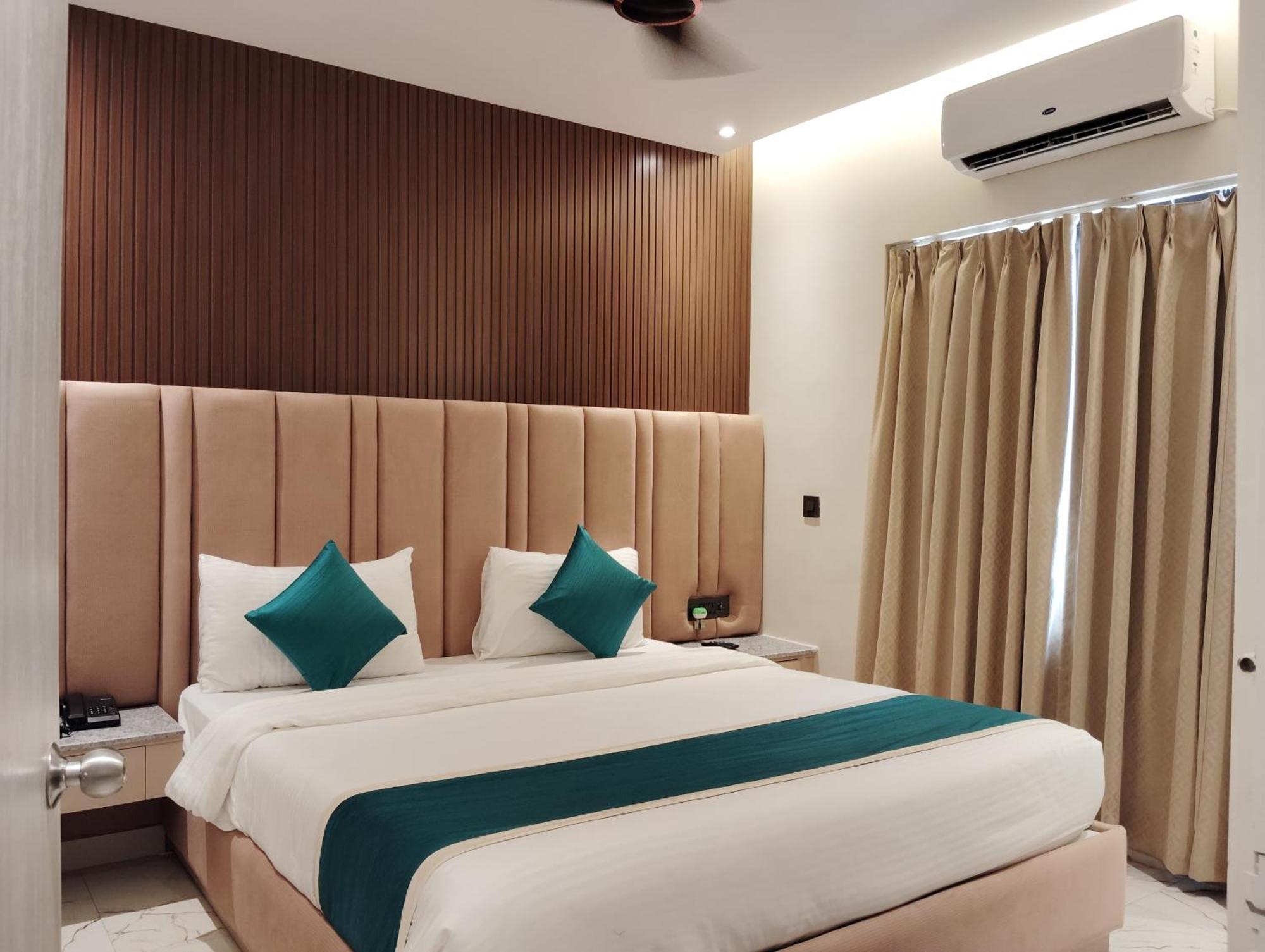 Hotel Dreamland ปูรี ภายนอก รูปภาพ