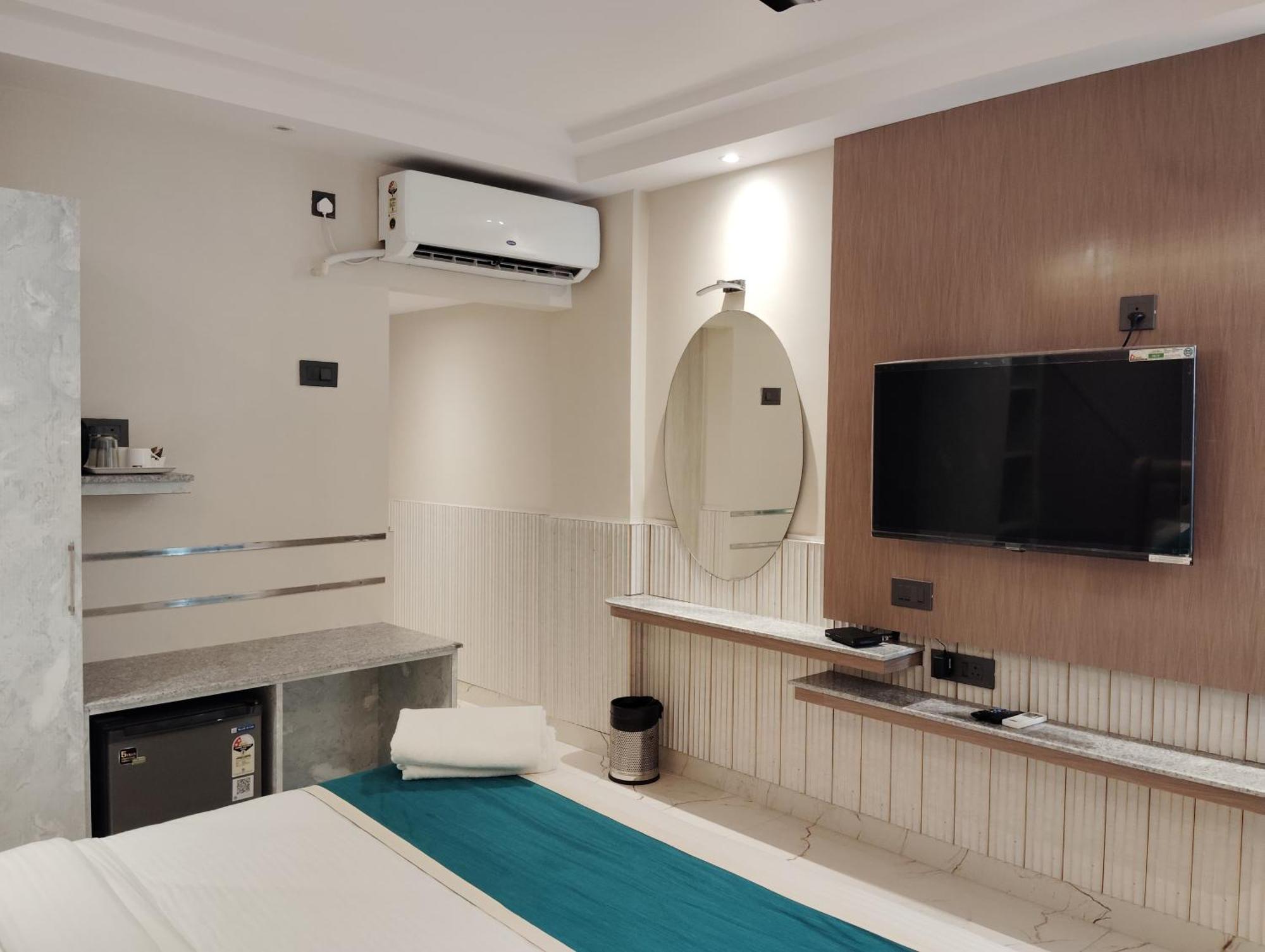 Hotel Dreamland ปูรี ภายนอก รูปภาพ
